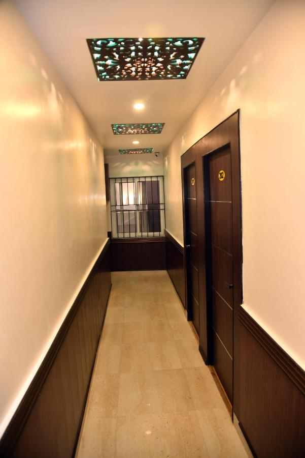 Marinha Airport Hotel Kathmandu Esterno foto